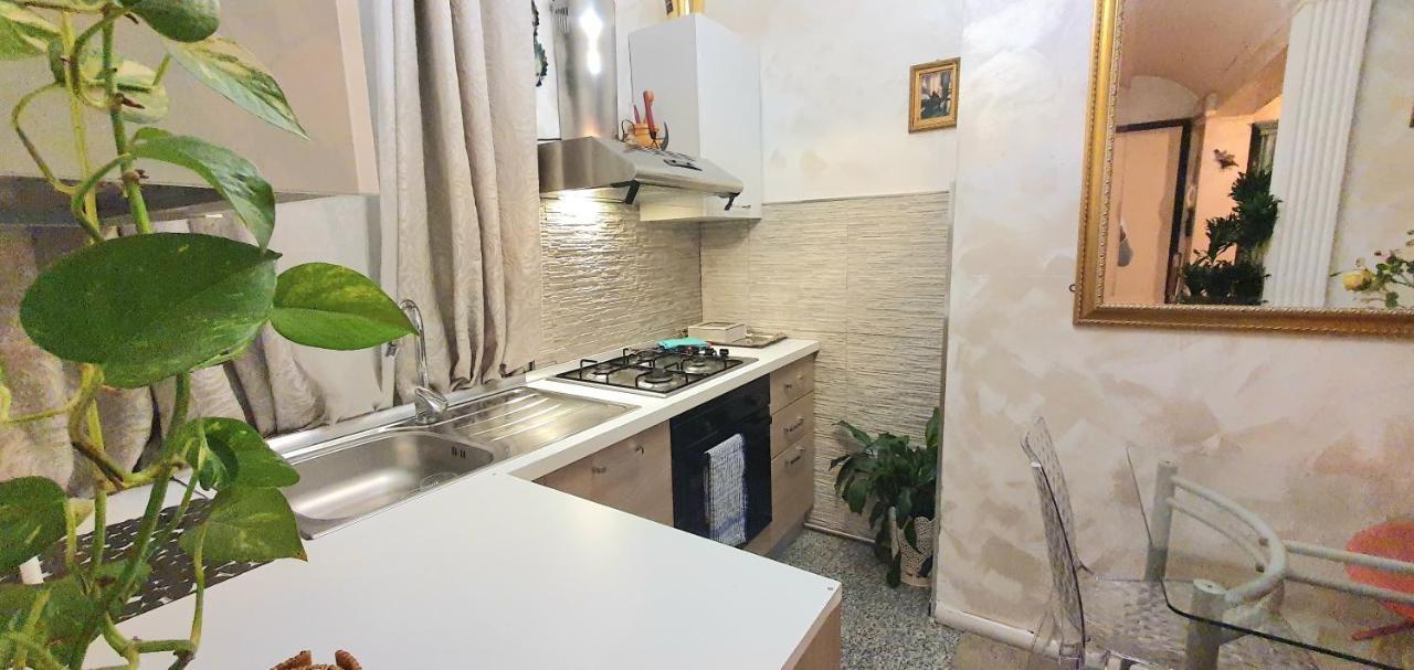 Sun House Apartment Каляри Екстериор снимка